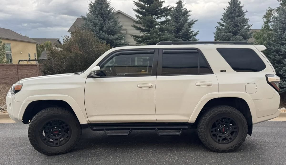 Beat the Colorado Heat: Why Ceramic Window Tint is a Must for Summer Road Trips